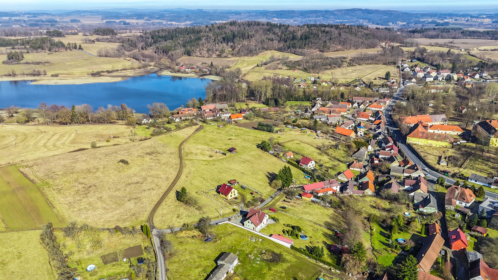 Prodej stavebního pozemku v Nalžovských Horách